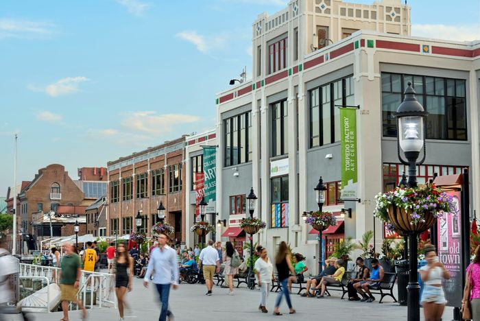 Image of The Torpedo Factory in Old Town Alexandria | Meridian at Eisenhower Station | Luxury Alexandria VA Apartments