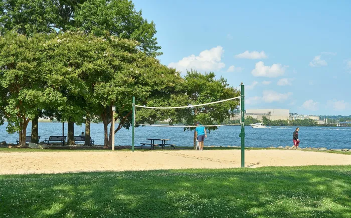 Take Advantage of Miles of Waterfront Trails and Parks | Meridian at Braddock Station | Luxury Alexandria VA Apartments