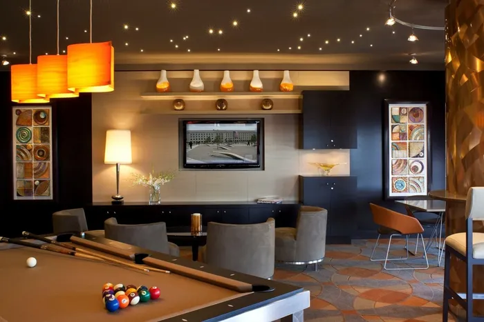 Hang Out With Friends in Our Phase II Club Room | Meridian at Courthouse Commons | Luxury Arlington VA Apartments