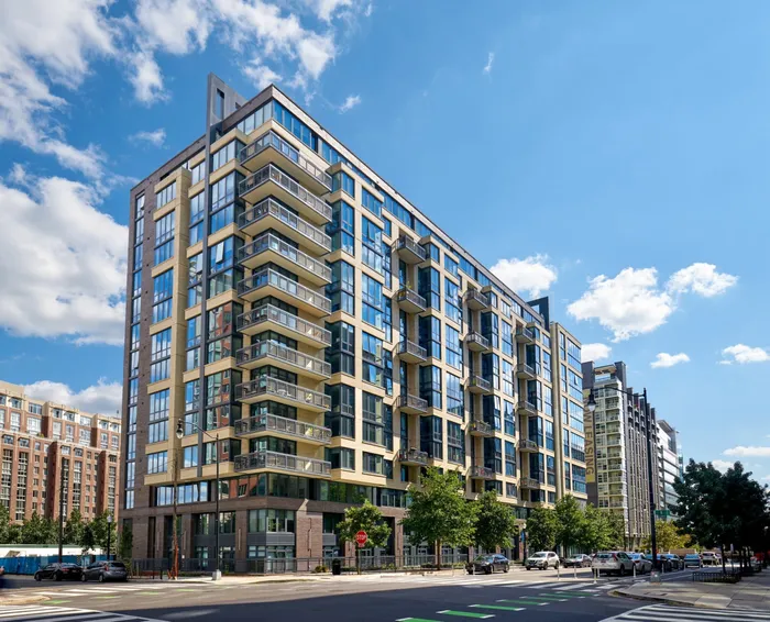 Meridian on First | Navy Yard Apartments | Washington DC Apartments