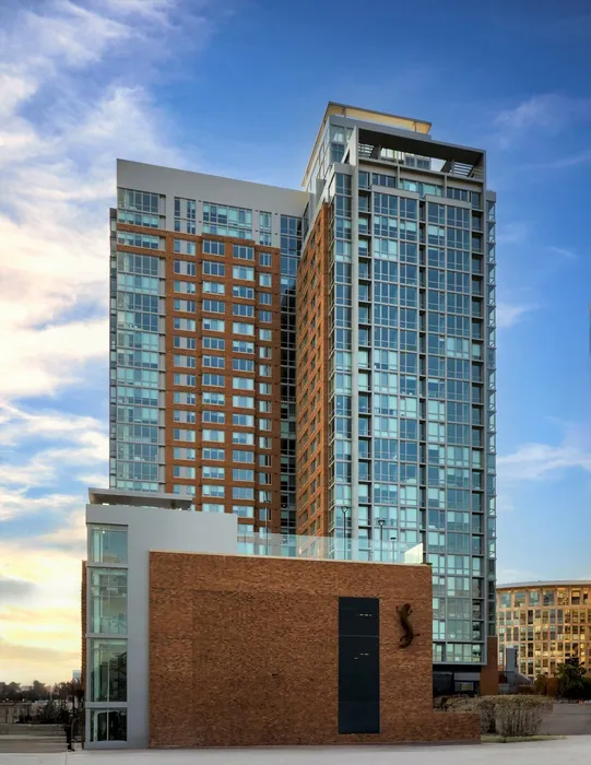 Meridian 2250 at Eisenhower Station | Luxury Alexandria VA Apartments