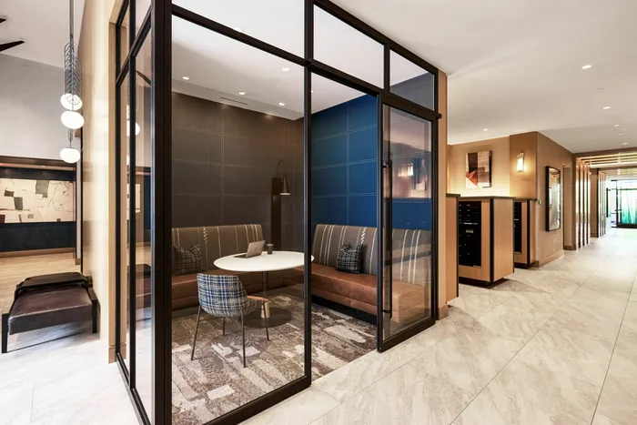 Large Lobby With Multiple Seating Areas/Co-Work Spaces | Meridian 2250 at Eisenhower Station | Luxury Alexandria VA Apartments