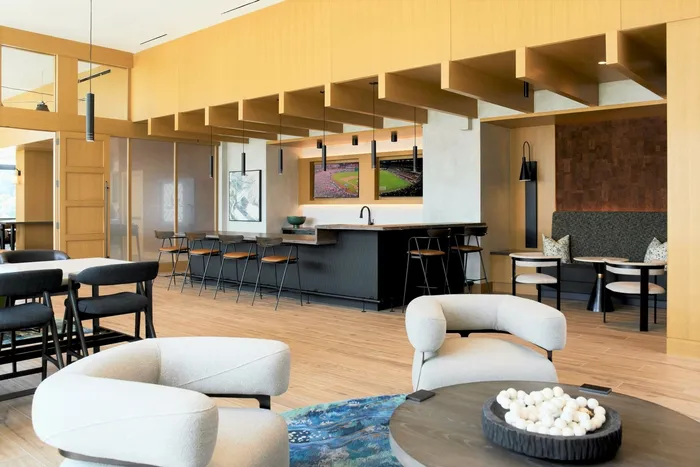 Expansive Club Room | Meridian 2250 at Eisenhower Station | Luxury Alexandria VA Apartments
