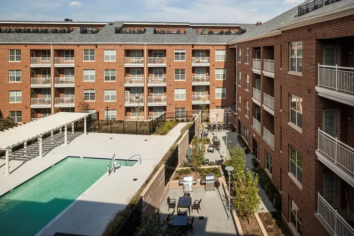 Swimming Pool, Sundeck & Urban Courtyard | Madison at Ballston Station | Arlington VA Apartments