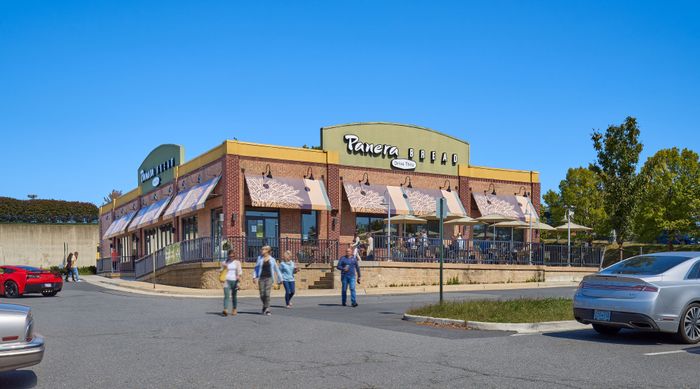 Enjoy Nearby Shopping & Dining- Panera | Evans Ridge Apartments | Leesburg VA Apartments | Affordable Apartments | Affordable Leesburg VA Apartments