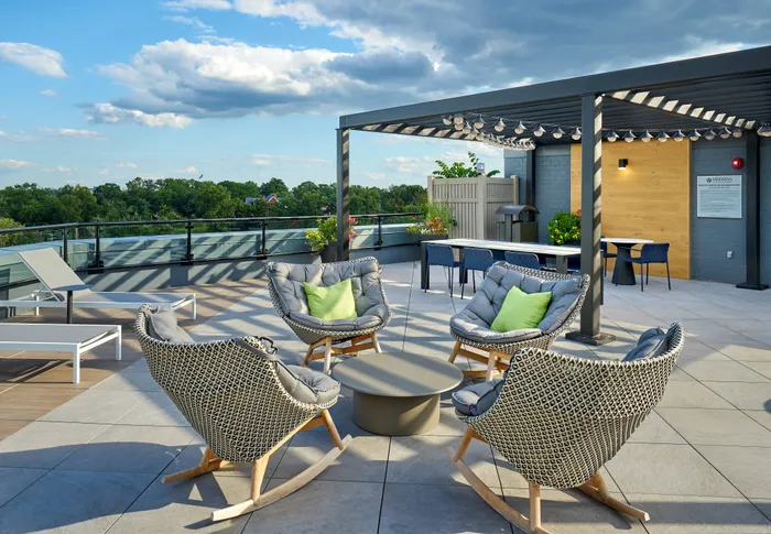 Photo of Newly Renovated Sun Deck With Fire Pit | Meridian at Courthouse Commons | Luxury Arlington VA Apartments