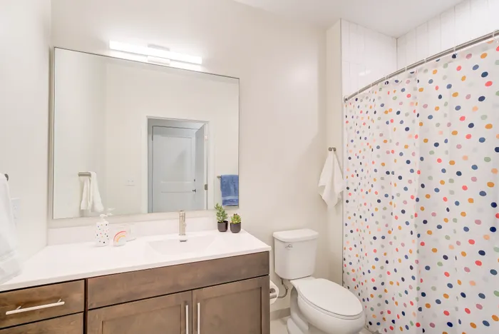 Secondary Bathroom | Indigo at McLean Station | Affordable Tysons Corner Apartments | Affordable Fairfax VA Apartments | Affordable McLean Apartments