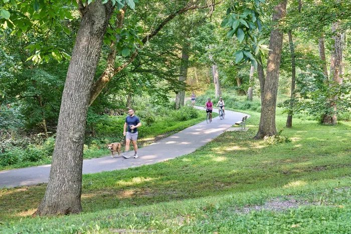 Scenic wooded hiking and biking trails in Rock Creek Park near Meridian at Grosvenor Station in North Bethesda, MD