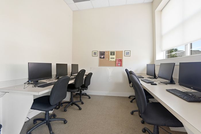 East Falls Business Center | East Falls Apartments | Affordable Falls Church VA Apartments