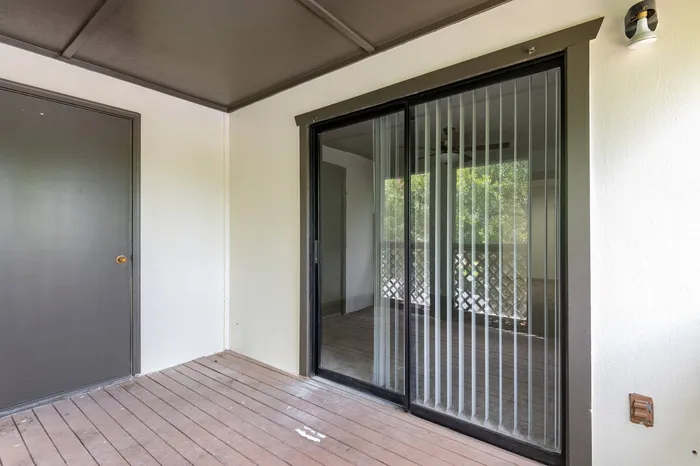 Screened Lanai with large Storage Closet