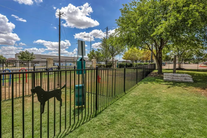 Bark park