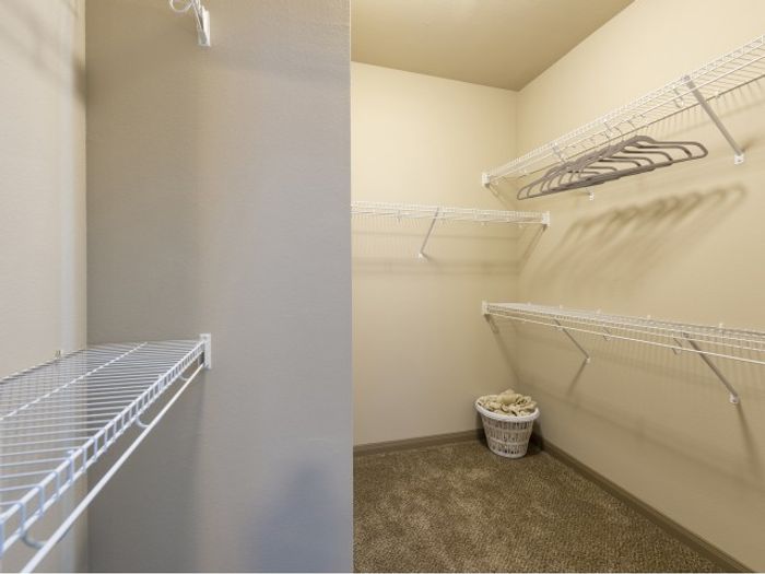 Spacious Closet | Sapphire Bay Apartments | Apartments In Baytown