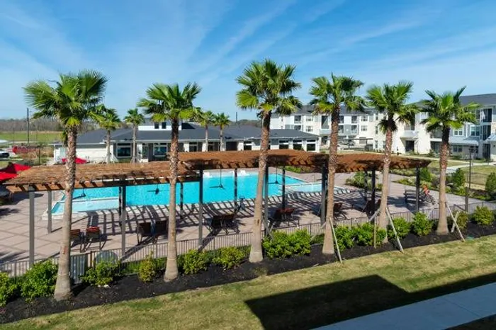 Resort Style Pool | Sapphire Bay Apartments | Apartments In Baytown