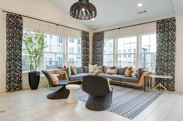 Resident sitting area in Clubhouse at Cadence Sugar Hill, Sugar Hill, GA 30518