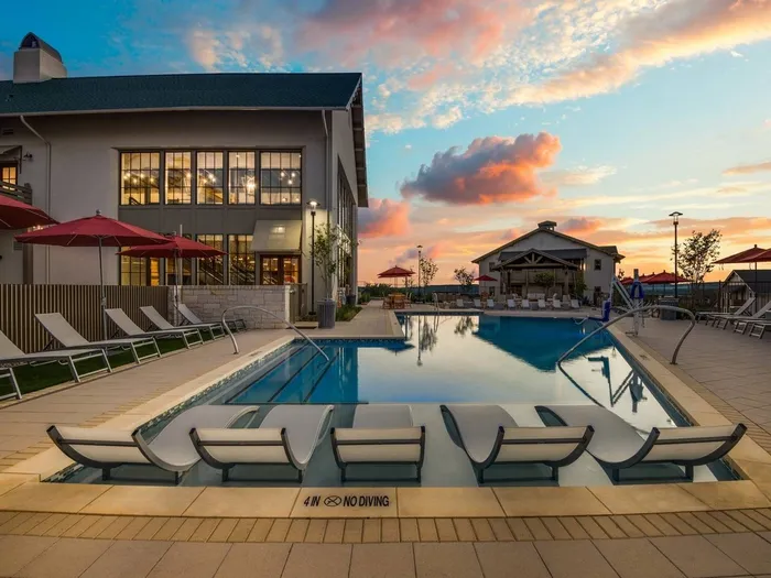 Sparkling Pool | Vecina Apartment Villas | 1-Bedroom Apartments San Antonio