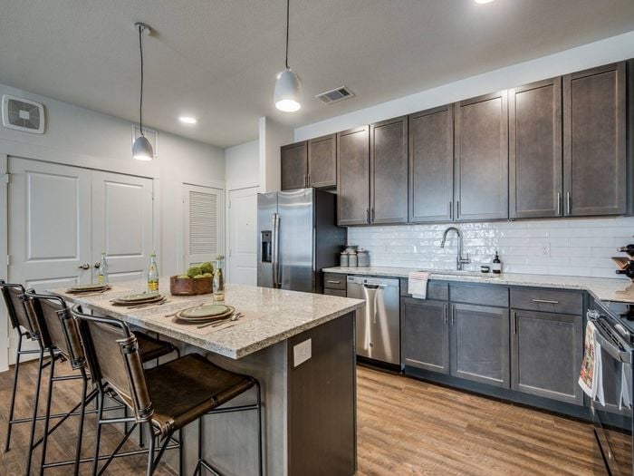 Modern Kitchen | Vecina Apartment Villas | San Antonio Apartments