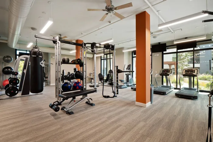 Fitness Center The Parq at Chesterfield Apartment Homes, Chesterfield, MO 63017