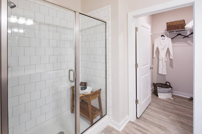 stand-up shower The Mill at New Holland Gainesville GA 30501