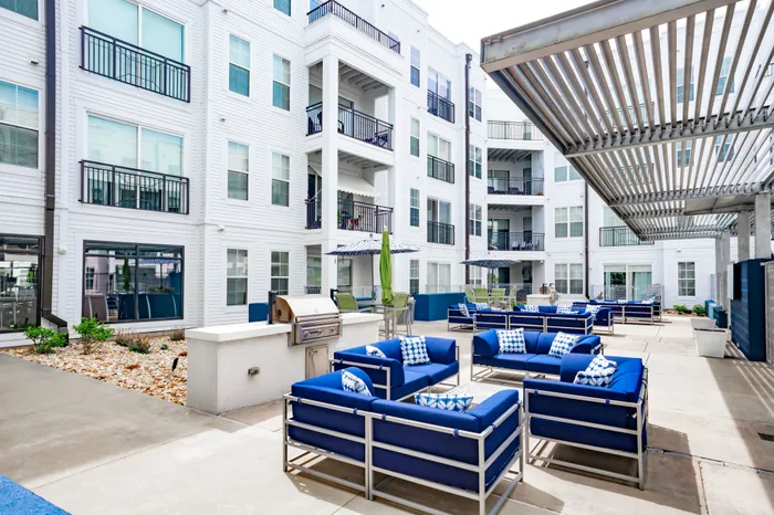 Outdoor resident lounge with gas grills at Park 35 Birmingham AL 35222