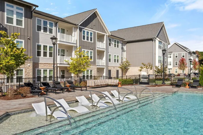 Pool | Apartments in Matthews, NC | Chestnut Farm