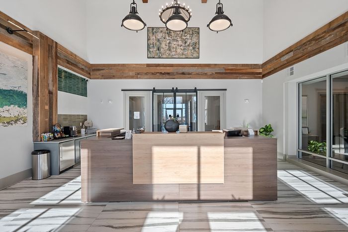 Tapestry Ridge Lobby
