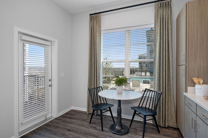 Tapestry Ridge Dining Area
