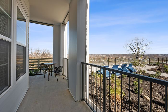 Tapestry Ridge Patio