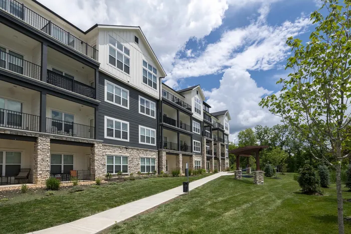 building exterior and hammocks Encore Apartments Belton MO