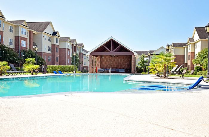 Sparkling Pool