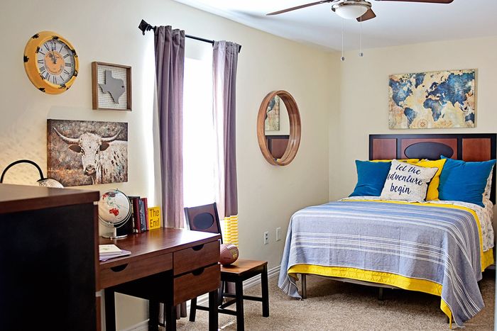 Luxurious Bedroom