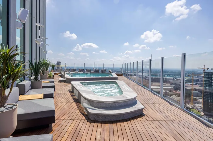 29th Floor Outdoor Lounge