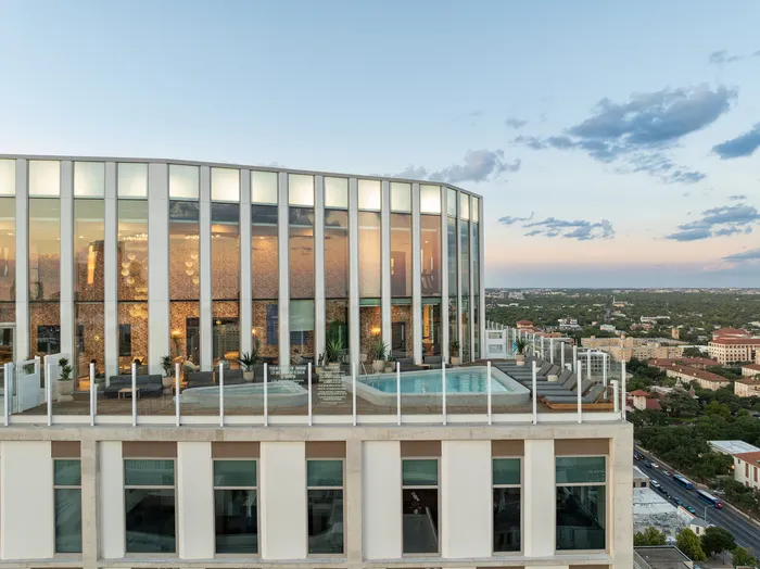 29th Floor Outdoor Lounge