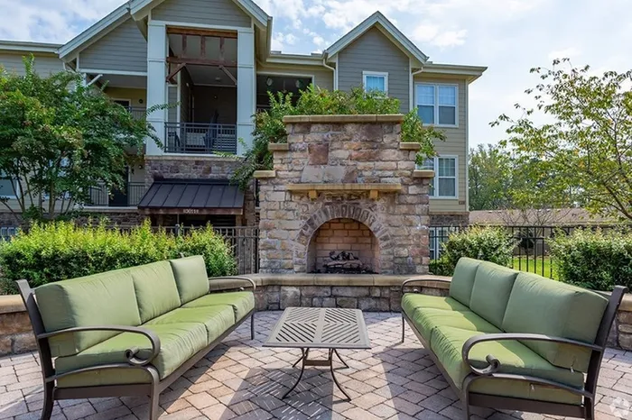Outdoor fireplace
