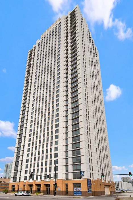 Echelon Chicago residential tower
