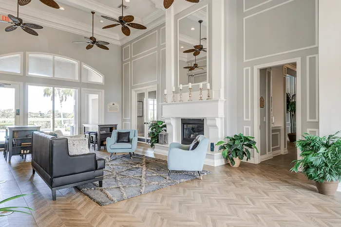 Leasing Center