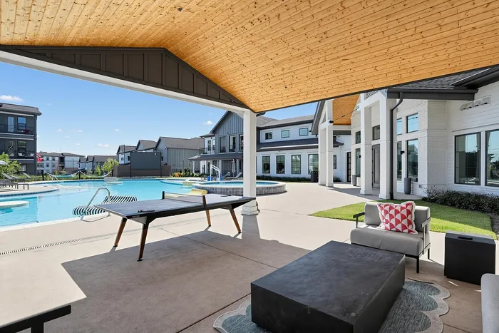 Ivy & Elm - Poolside Patio