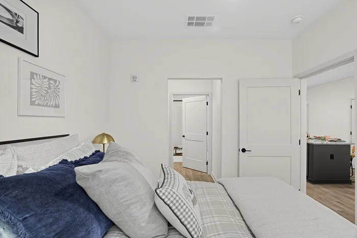 Ivy & Elm - Cozy Bedroom