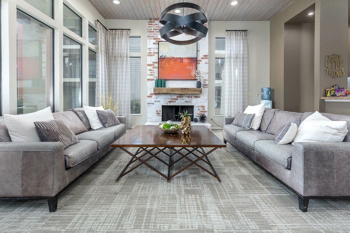 Leasing Office
