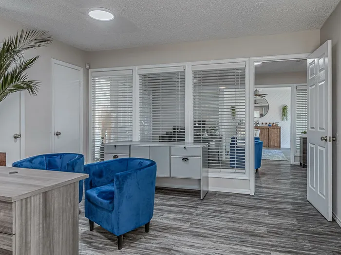 Leasing Office