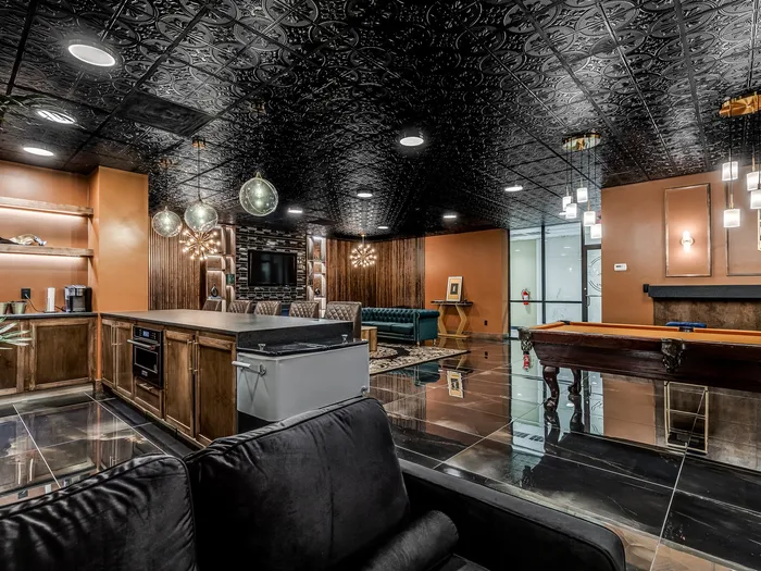 The Classen Parlor