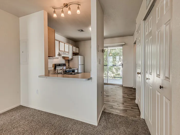 Woodland Manor Apartment