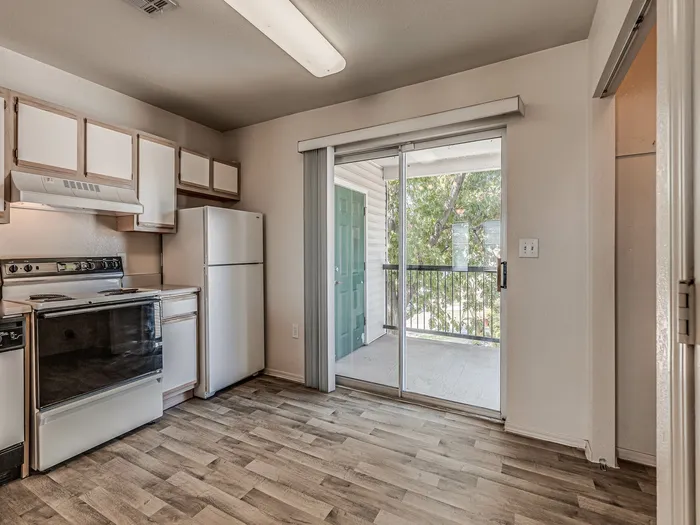 Woodland Manor Apartment