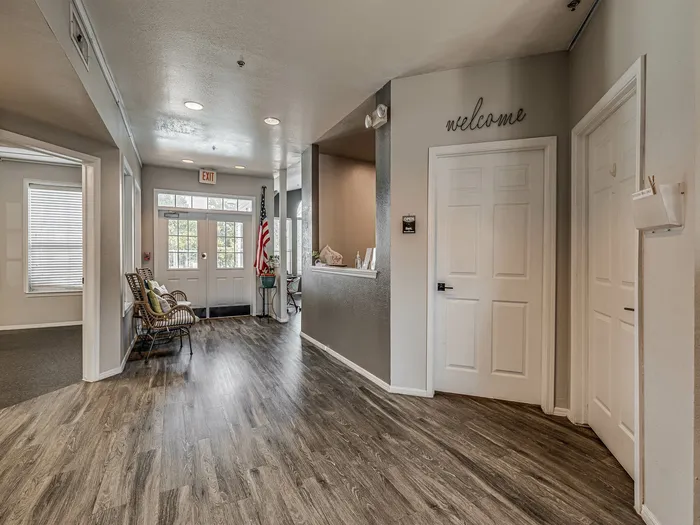 Woodland Manor Apartments