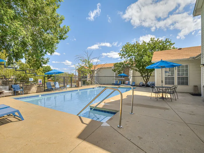 Woodland Manor Apartments