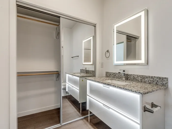 Two Bedroom (B1) - 727 Lofts