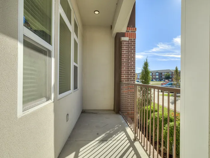 Two Bedroom (B1) - 727 Lofts