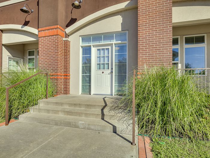 Two Bedroom (B1) - 727 Lofts