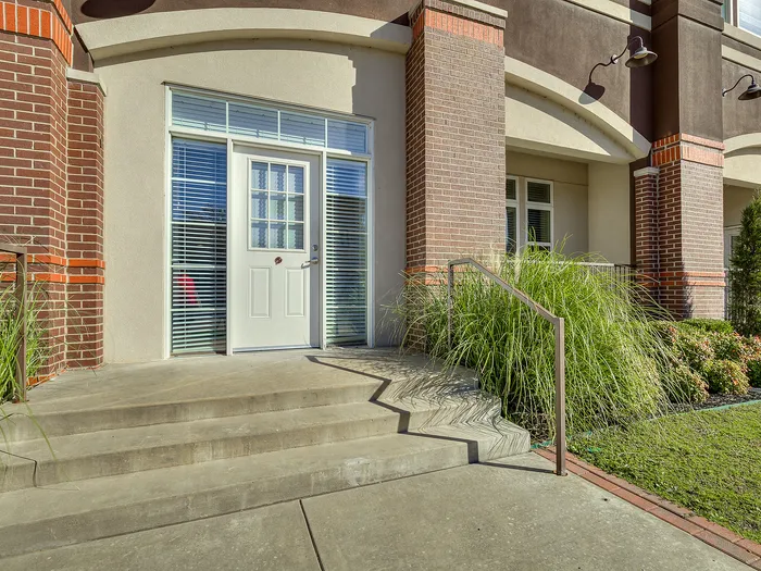 Two Bedroom (B1) - 727 Lofts
