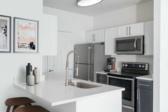 The Brooke Apartments in Atlanta, GA | apartment kitchen