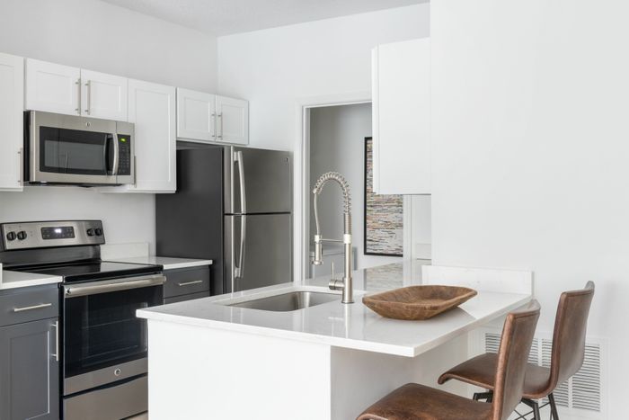 The Brooke Apartments in Atlanta, GA | apartment kitchen